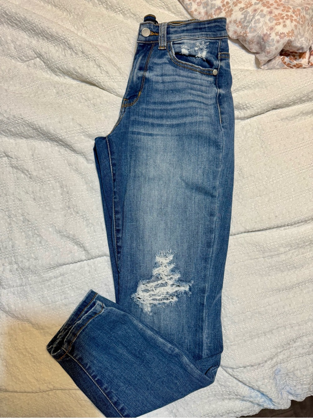 Judy Blue Women’s Distressed Blue Denim Jeans